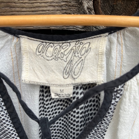 Ace & Jig stripe blouse in black & ivory stripe with neck tie - Size M - Picture 5 of 6